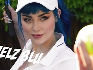 Jewelz es follada en pleno partido de tenis por Emma y Eva