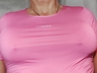 Bouncing tits in clingy garments